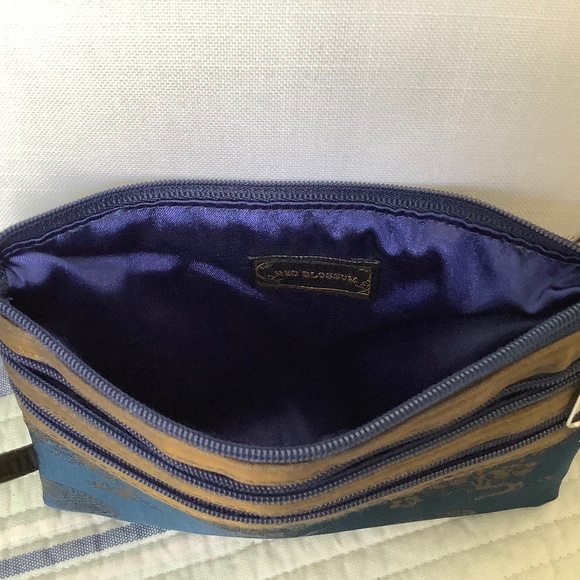 Cosmetic case, mini zippered purse jewelry case - Picture 6 of 7